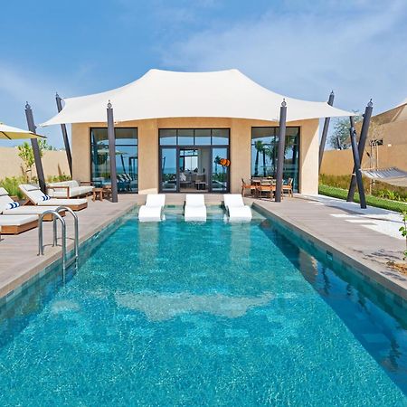 Bab Al Nojoum Hudayriyat Villas Абу Даби Екстериор снимка
